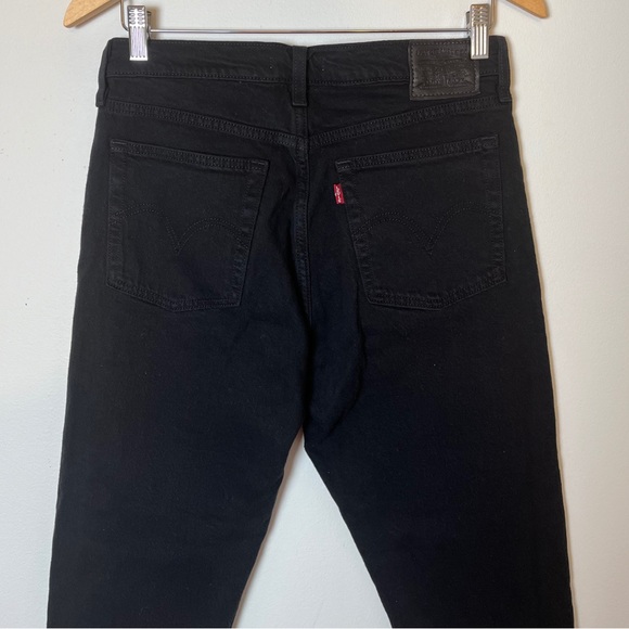 Levi’s Premium Wedgie Fit Women’s Jeans | Black | Cut-Off Hem | 28 - Picture 8 of 15